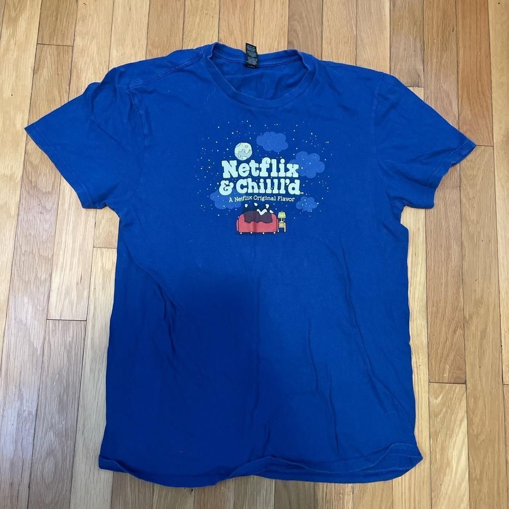 Ben & Jerry’s promotional Netflix & Chill’d shirt! RARE